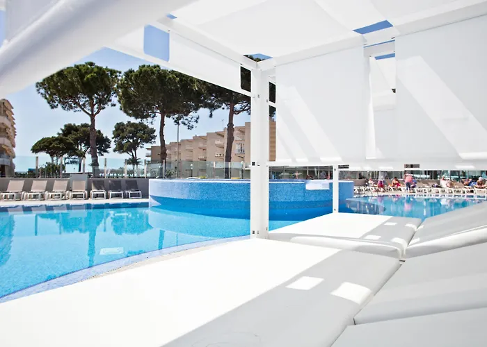 Hotel Best Cambrils מלון
